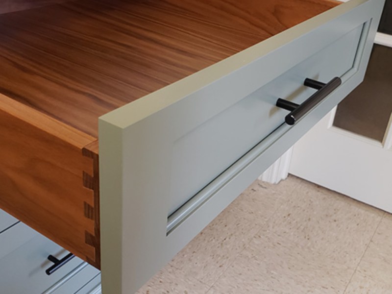 10 Beginner Furniture Flipping Mistakes to Avoid (and What to Do&nbsp;Instead)