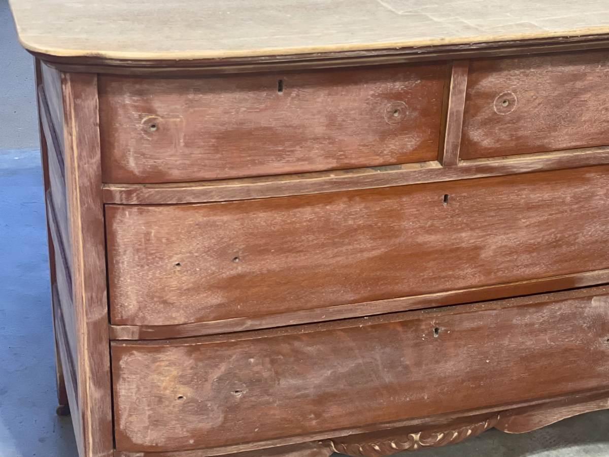 How to Start Flipping and Refurbishing Furniture (Even If You’ve Never Held a&nbsp;Paintbrush)